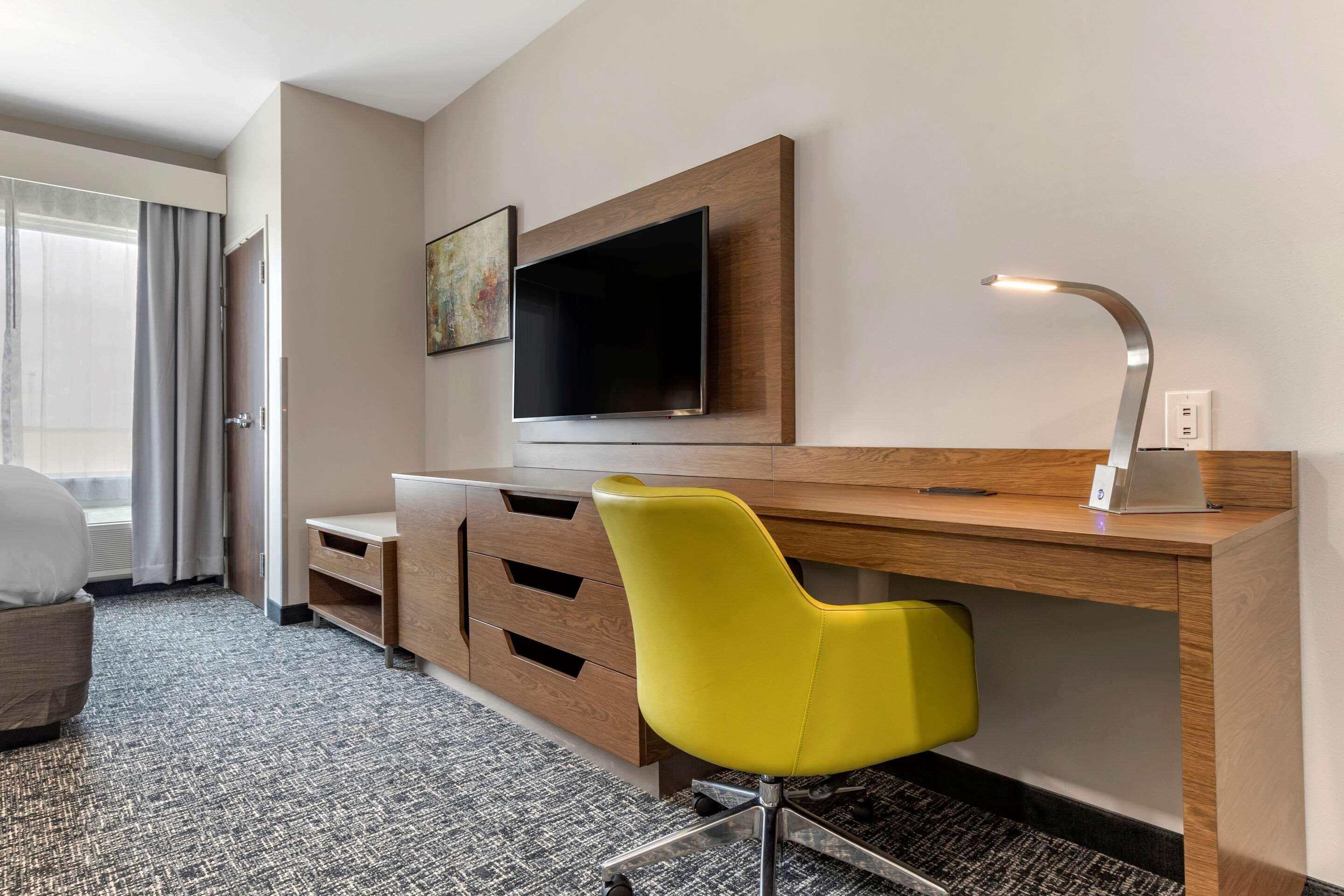 Comfort Suites Greenville Airport Ngoại thất bức ảnh
